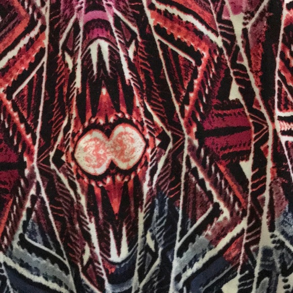 XL Razorback Tank Top - Picture 3 of 6